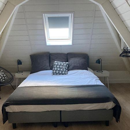 デ・コーフ Birdhouse Texel Bed & Breakfast エクステリア 写真